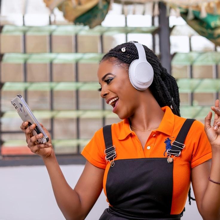 Mia Schneider - Founder of CloudMeadowPath